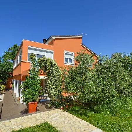 In Medulin/istrien 9044 Apartamento